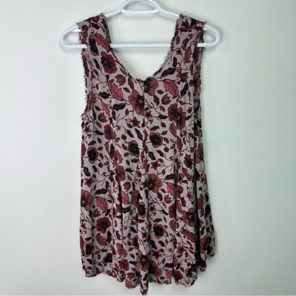 Urban Outfitters Ecote Floral Sleeveless Top S